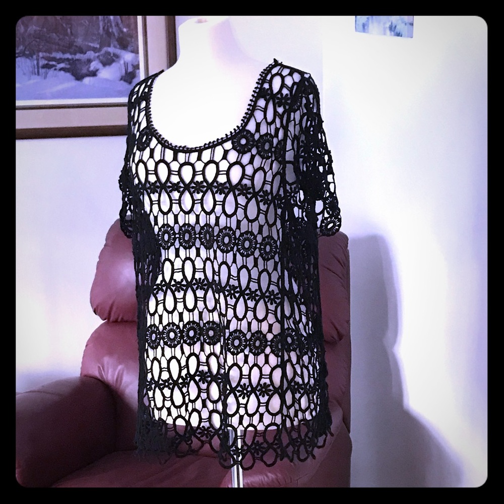 Bobeau open weave Lace top
